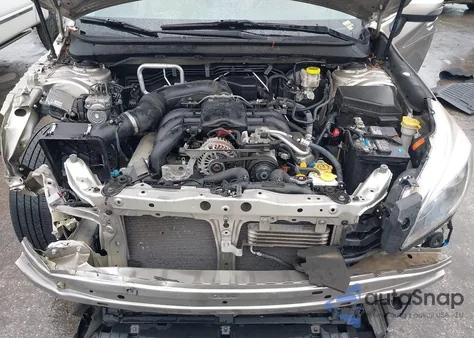 2017 Subaru Outback 3.6R Limited из США, поврежденный, VIN 4S4BSENC2H3391340